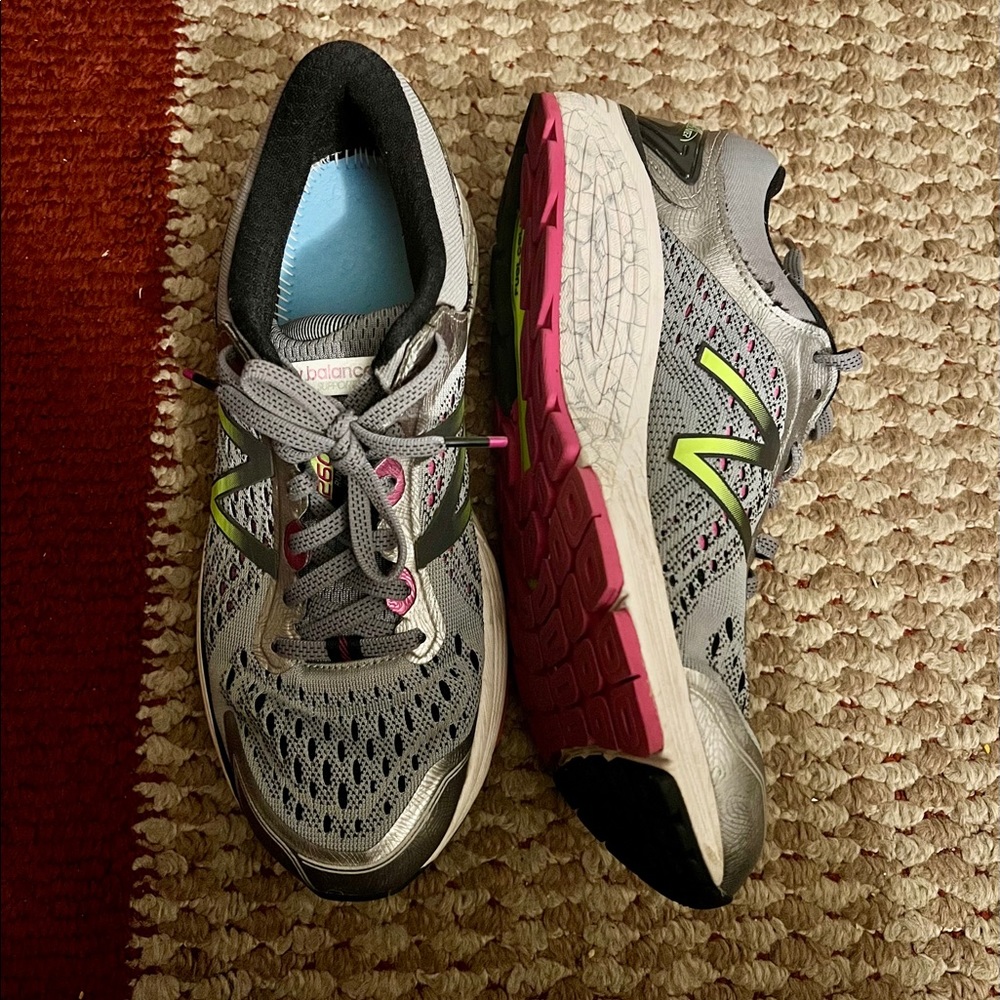 New Balance 1260 v7
